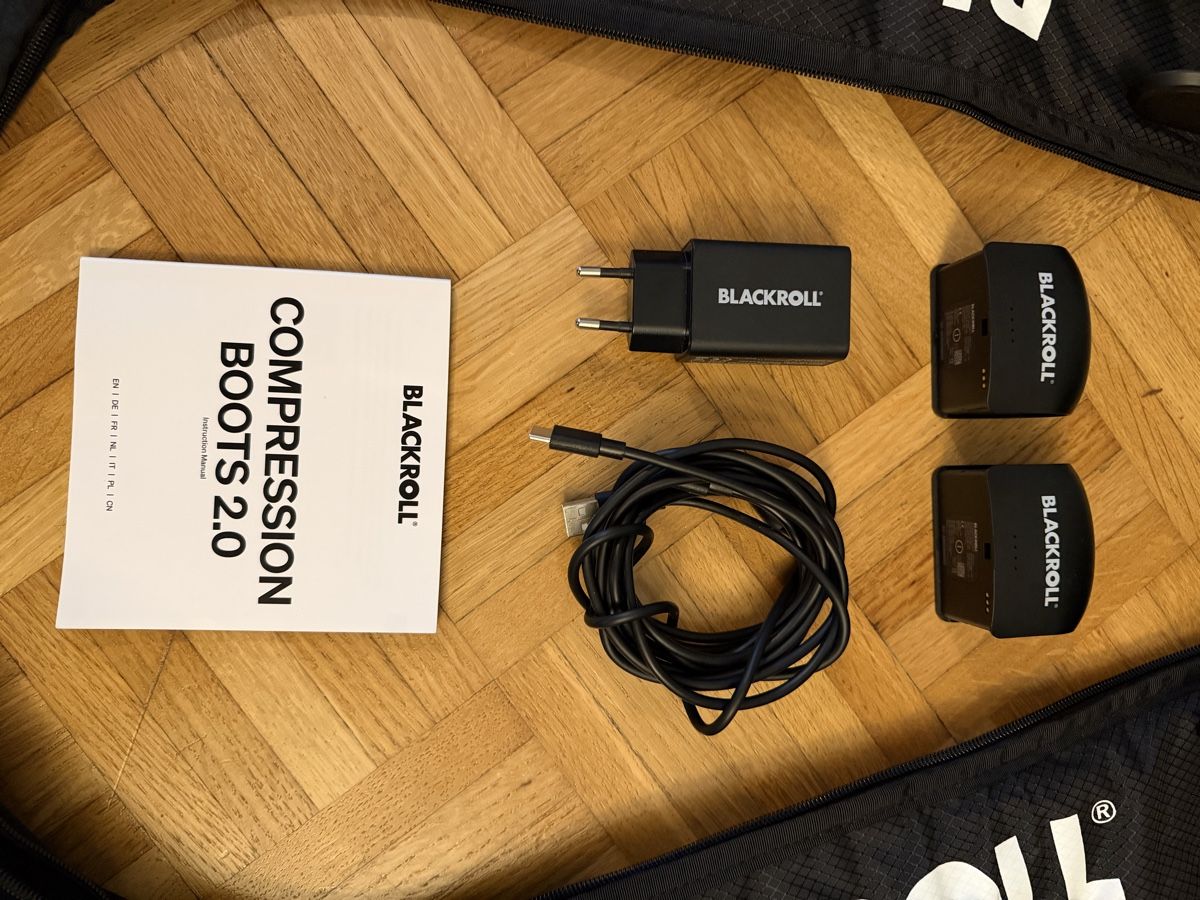 Blackroll Dispositivi per massaggi: BLACKROLL COMPRESSION BOOTS 2.0 Gr. M – Usato da Basel venduto da yfish99 5