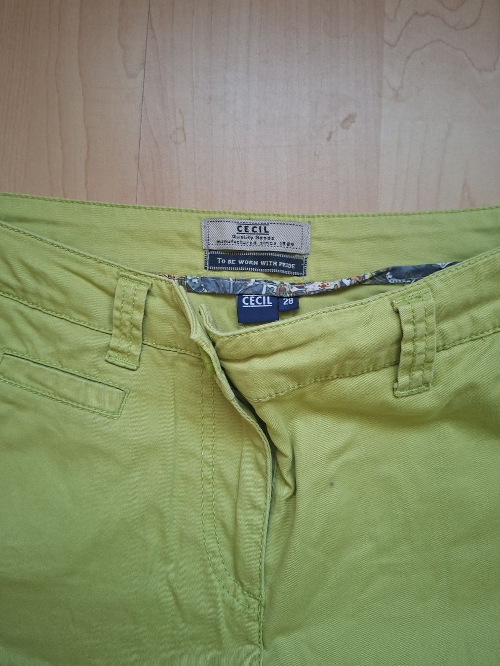 Cecil Pantalons: Hosen CECIL Gr. 28  – D'occasion à Sumiswald par Cicco02 1
