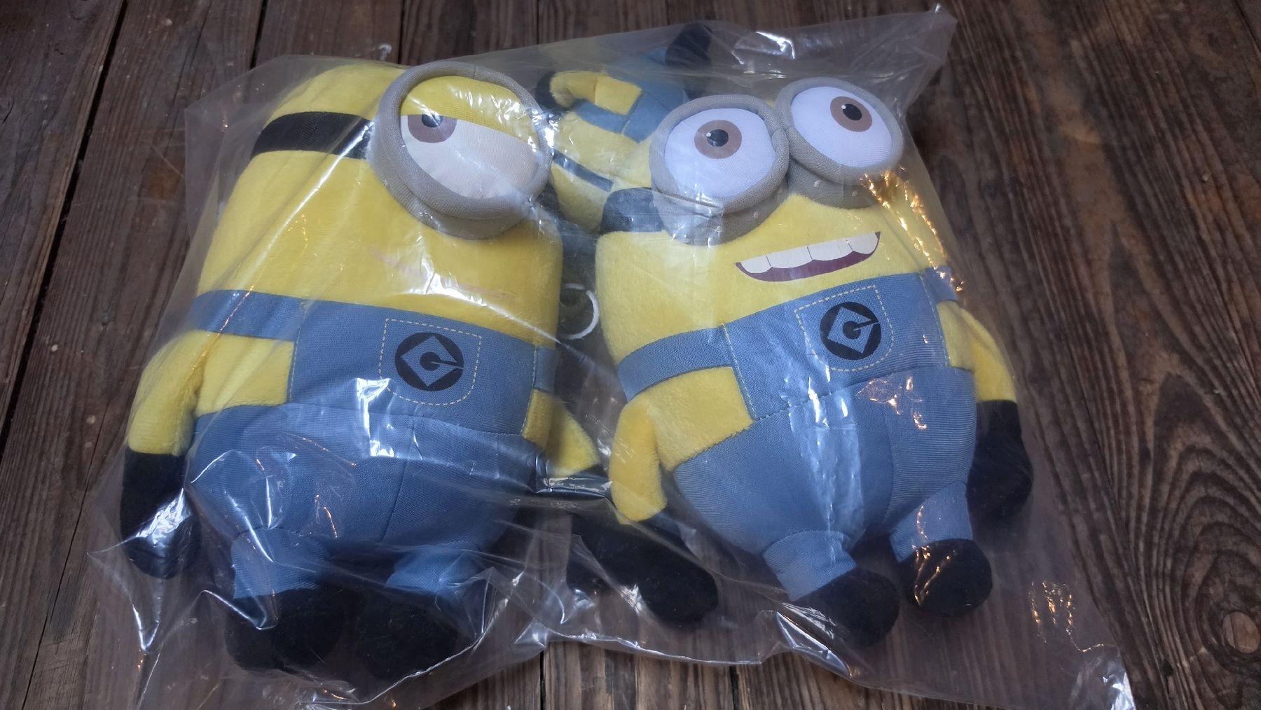 Jouets: Minions Plüsch – Neuf avec emballage d'origine à Gossau SG par elagozlum86