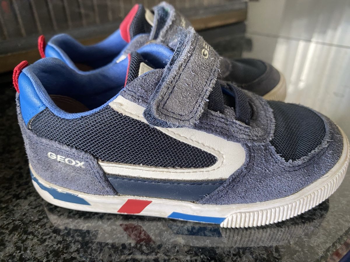 Nike Scarpe per ragazzi: Nike &Geox size 23,5 – Usato da Blonay venduto da art_7f87 3
