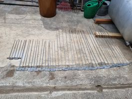 über 40 Stk. Gartenstecker/Pflanzenetiketten