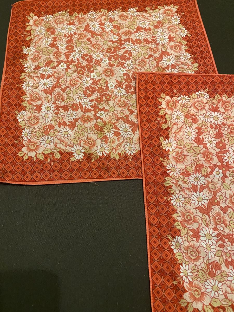 Altro in  Abbigliamento & Accessori: Vintage mit Blumenmuster, 2Stk. Taschentuch – Nuovo (secondo la descrizione) da Zofingen venduto da _ina 1