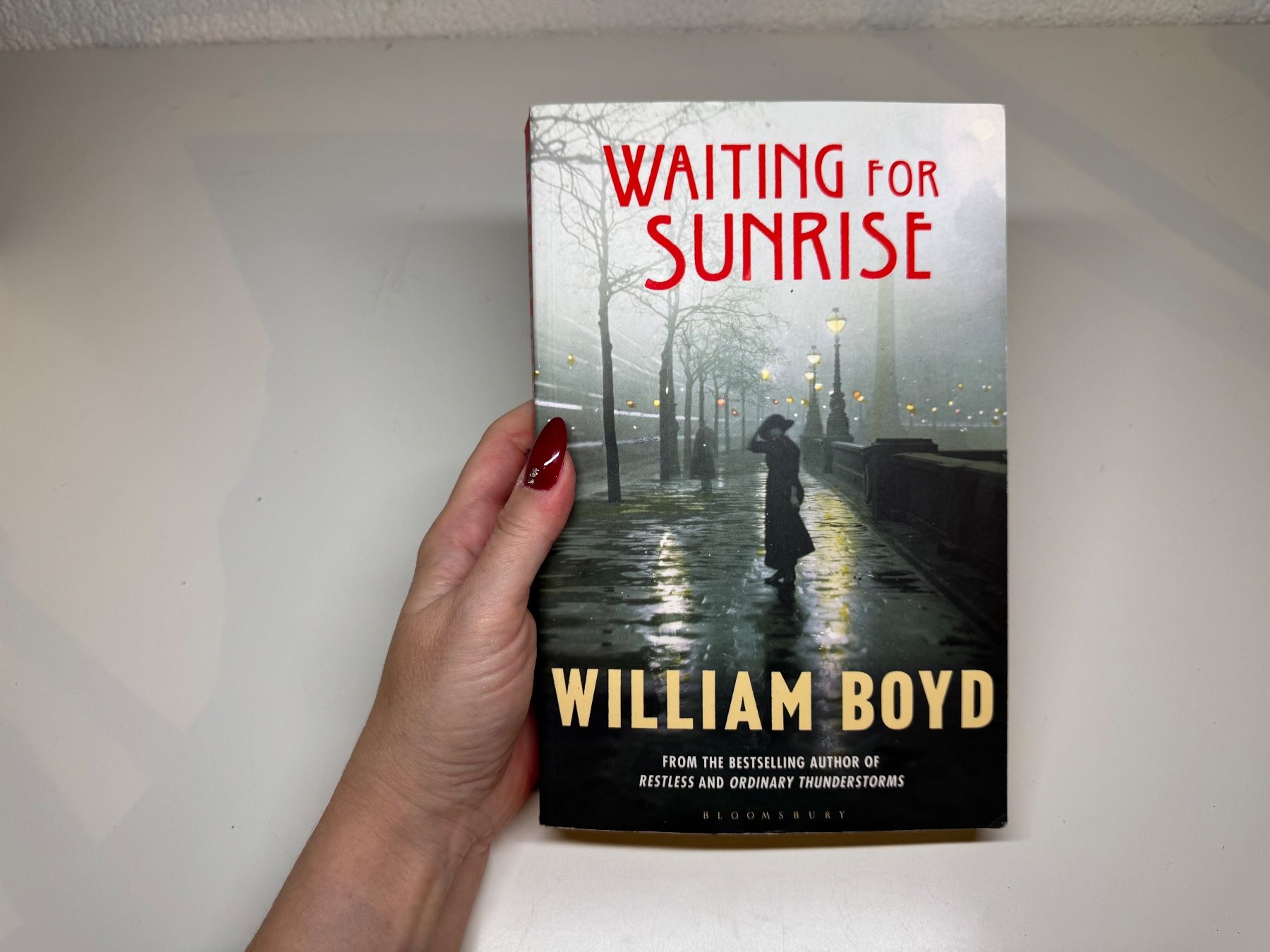 Libri: NOVEL: William Boyd, Waiting for Sunrise – Usato da Grosswangen venduto da English_books
