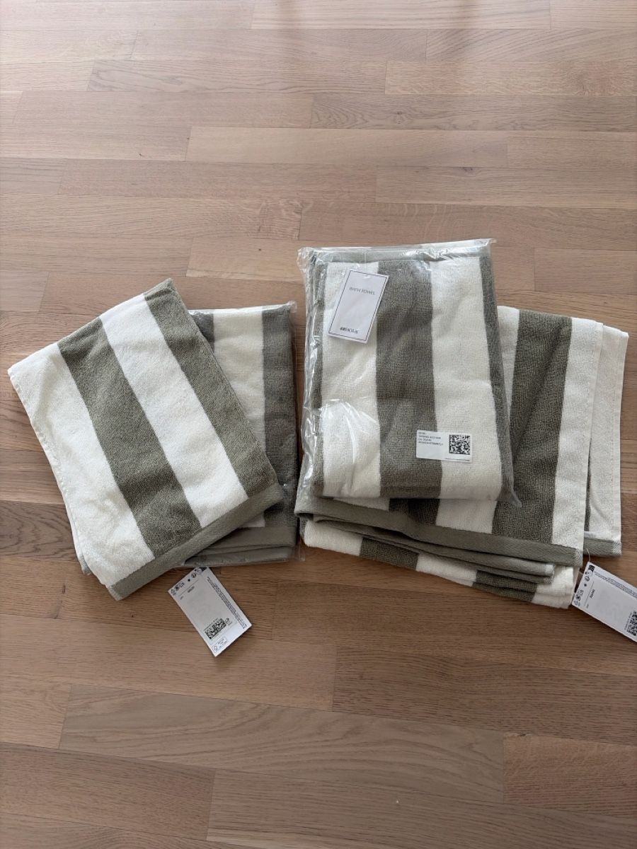 H&M Teli da bagno: Handtücher mit Streifen, neu – Nuovo e nell'imballaggio originale da Au ZH venduto da eac_gm25