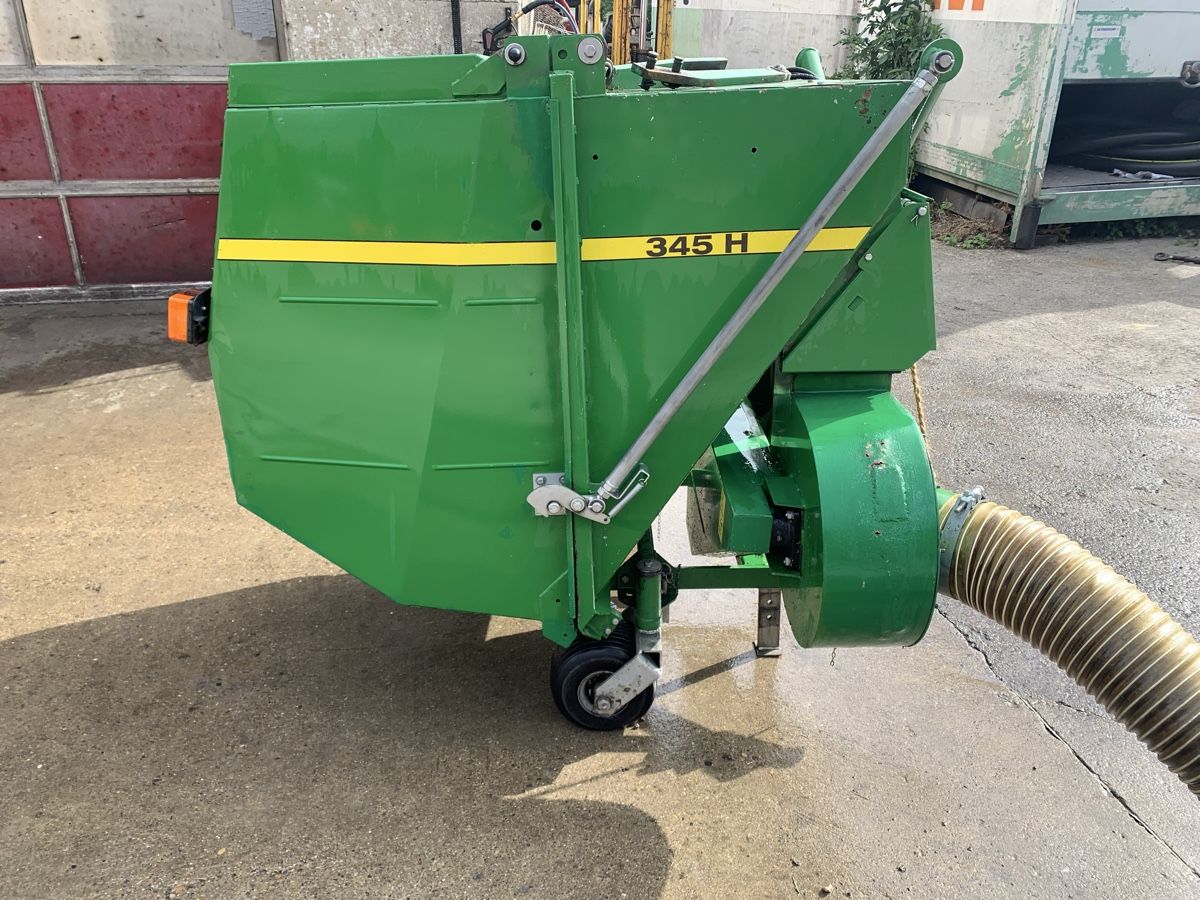 John Deere Trattori: John Deere Grasaufnahme System – Usato da Schwarzenbach SG venduto da bsw9536 5