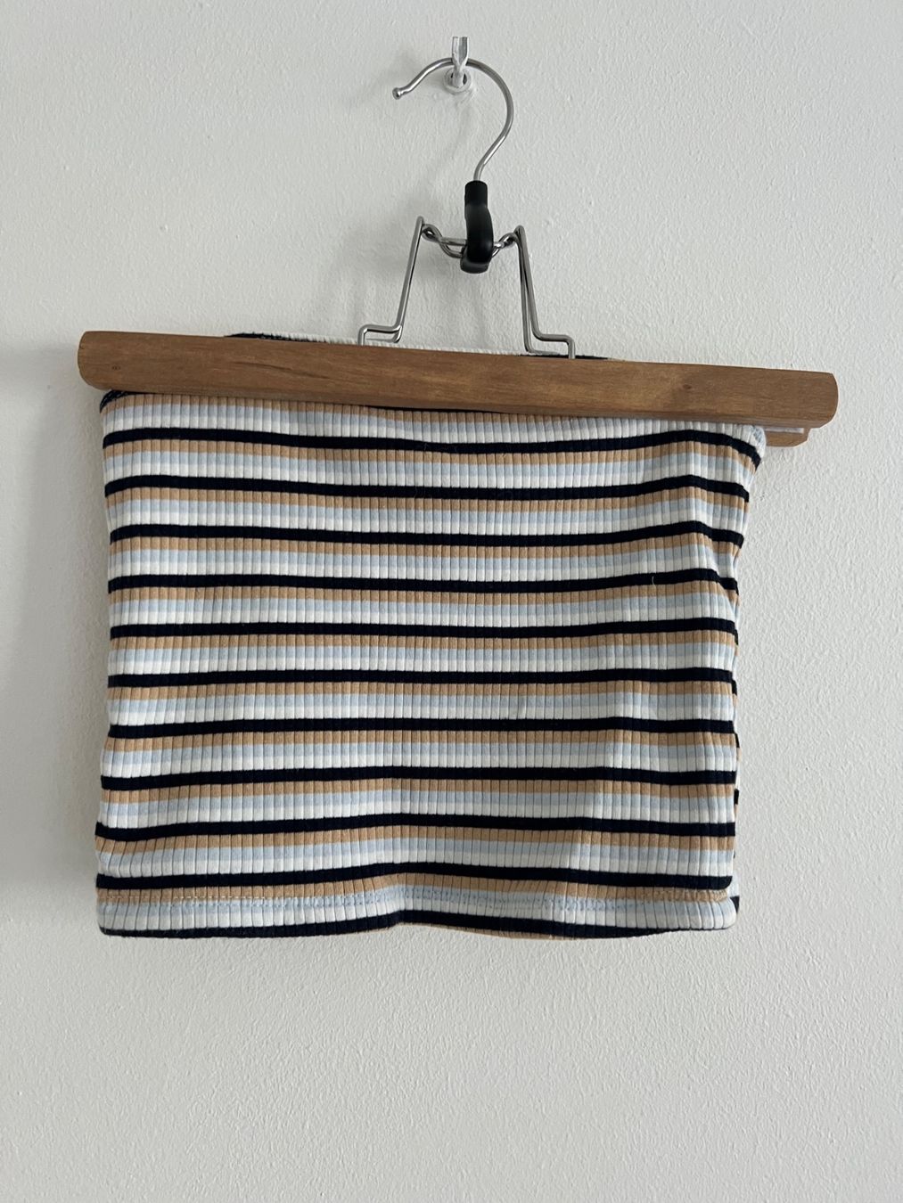 Hollister Top: Hollister tube top – Usato da Losone venduto da Misssslucie