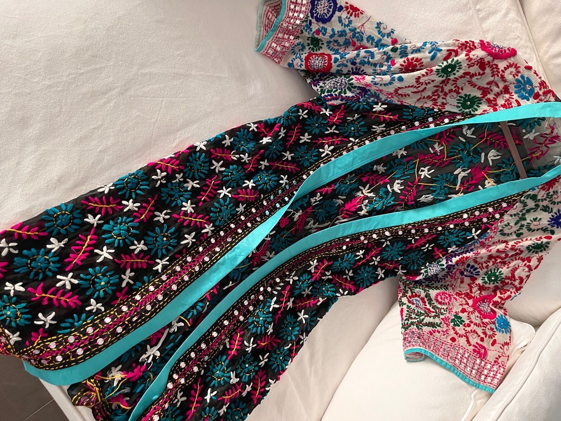 Vestiti: Modische Kleid – Usato da Brüttisellen venduto da St.Zach 2