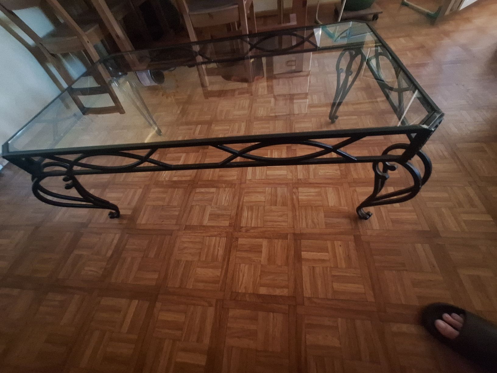 Tavoli: Eleganter Couchtisch – Usato da Basel venduto da det_2rr2 2