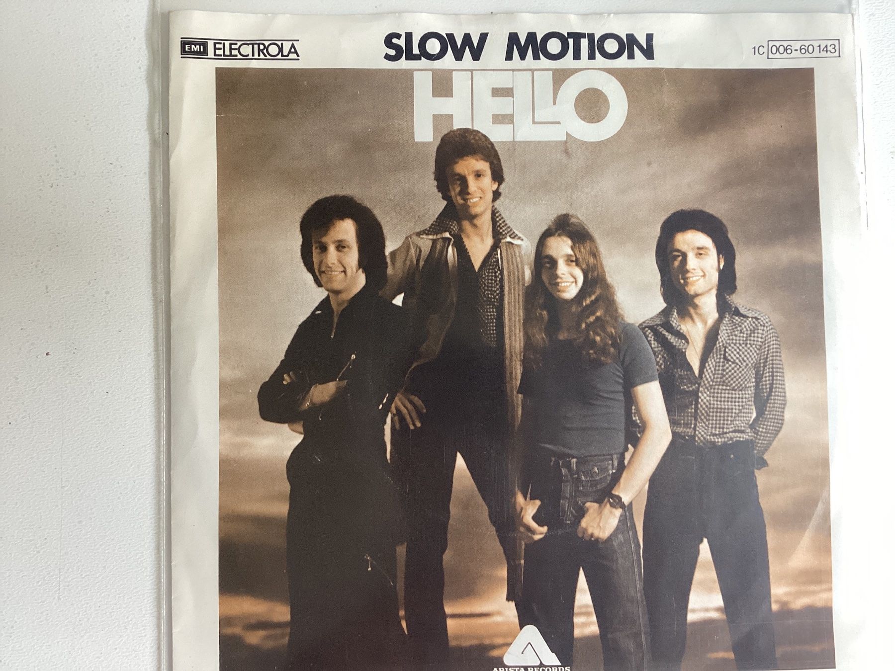Dischi in vinile: Hello Single - Slow Motion / The In Place – Usato da Gutenswil venduto da Hamzian