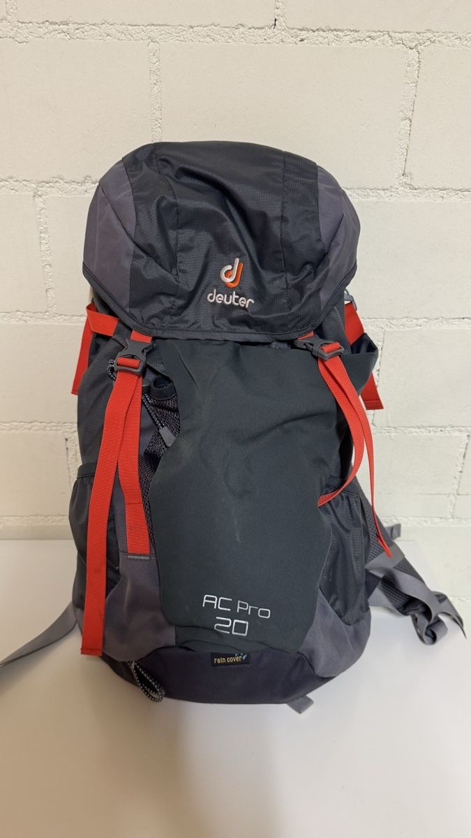 Deuter Sacs à dos: Deuter AC Pro 20 Wanderrucksack mit Regenhüll – Neuf (Voir description) à Gränichen par Buc-ees