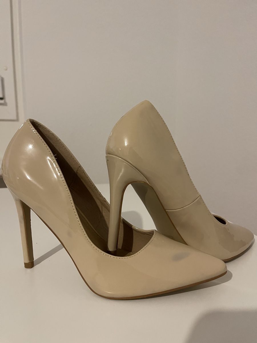 Scarpe da donna: Elegante Damenschuhe, Beige, Grösse 39 – Nuovo (secondo la descrizione) da Wetzikon ZH venduto da man_7mn7 6