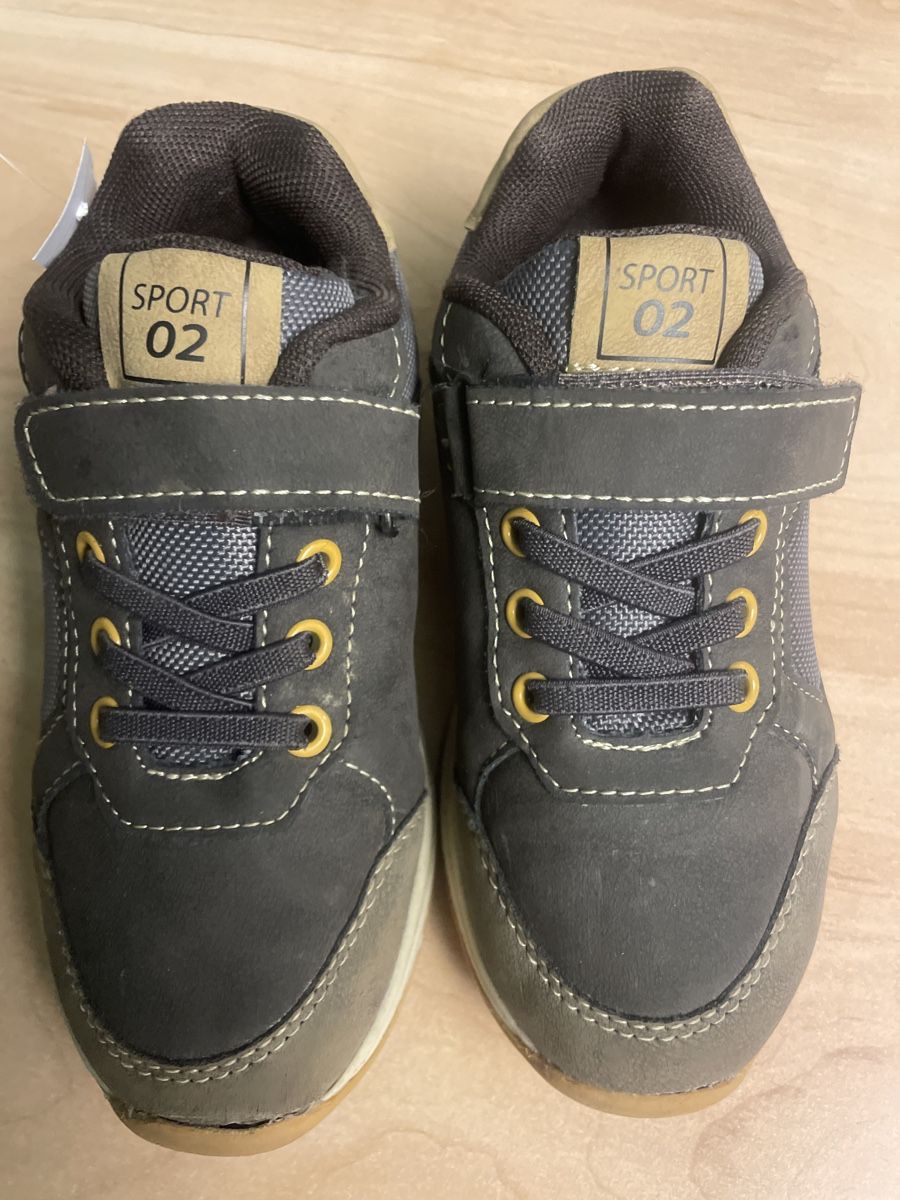 Victory Scarpe per ragazzi: Jungen victory Halbschuhe Gr. 30 – Usato da Obergerlafingen venduto da cabo4 1