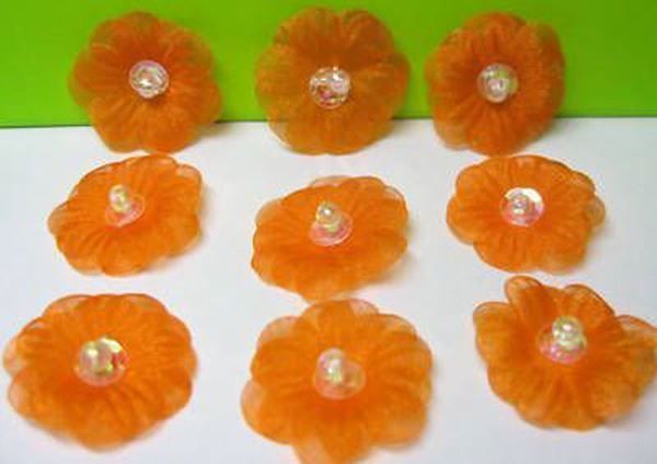 Perlen (unechte): 5 fleurs en tulle perle 2.5cm ORANGE – Neu und originalverpackt aus St-Imier von goodber