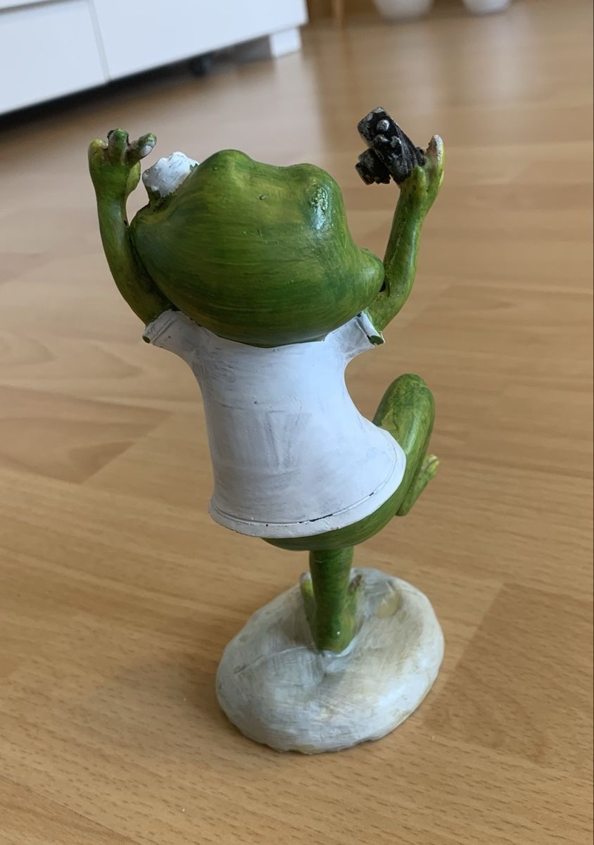 Figurines: Décoration/figurine « grenouille » 🐸 – D'occasion à Port par granitod 2