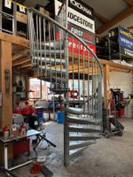 Wendeltreppe Pertura Ø 160 cm 13 Stufen Feuerverzinkt
