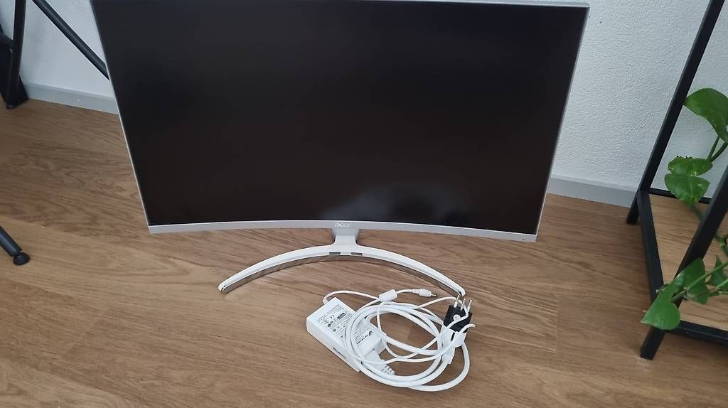 Monitore: ACER ED273 curved, 27 Zoll – Gebraucht aus Thalwil von urmel99