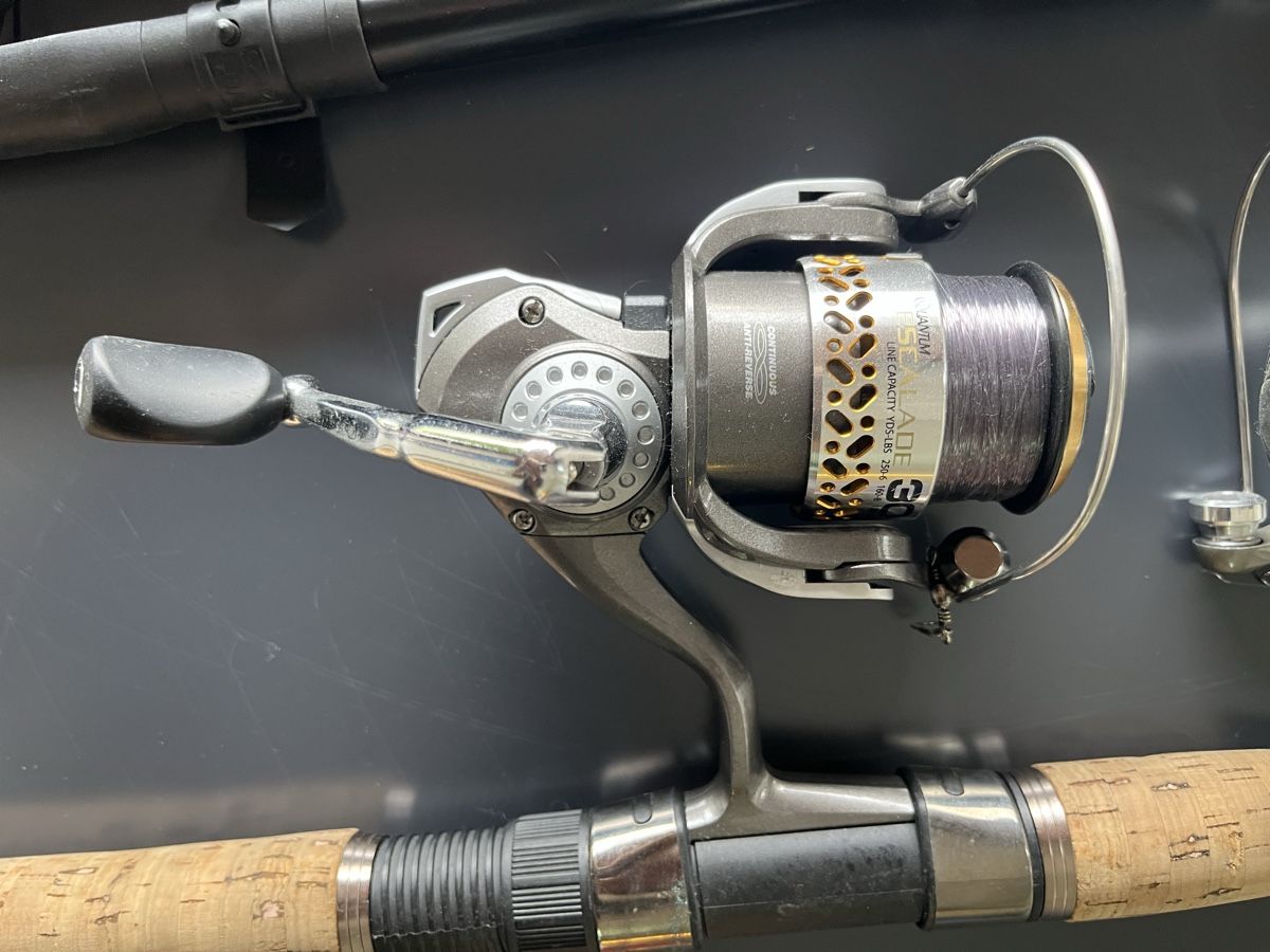 Canne da pesca: Angeln mit div. Zuhehör – Usato da Wallisellen venduto da lukiamsi 1