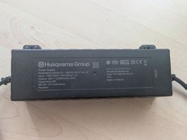 Husqvarna Netzteil 28V 2200mA IP44 Modell FWF7438/28