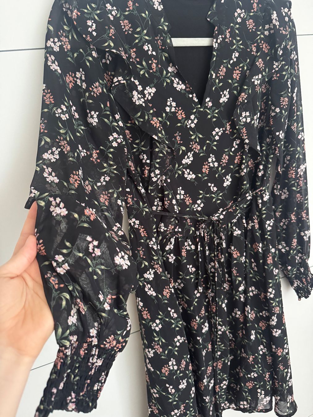 Vestiti: About You Blumenkleid S – Nuovo (secondo la descrizione) da Zürich venduto da ksbuys 2