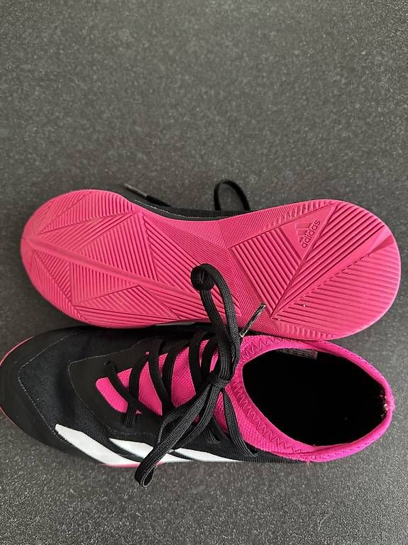 Scarpe da uomo: Basket foot en salle  – Usato da Gland venduto da danbon5 2