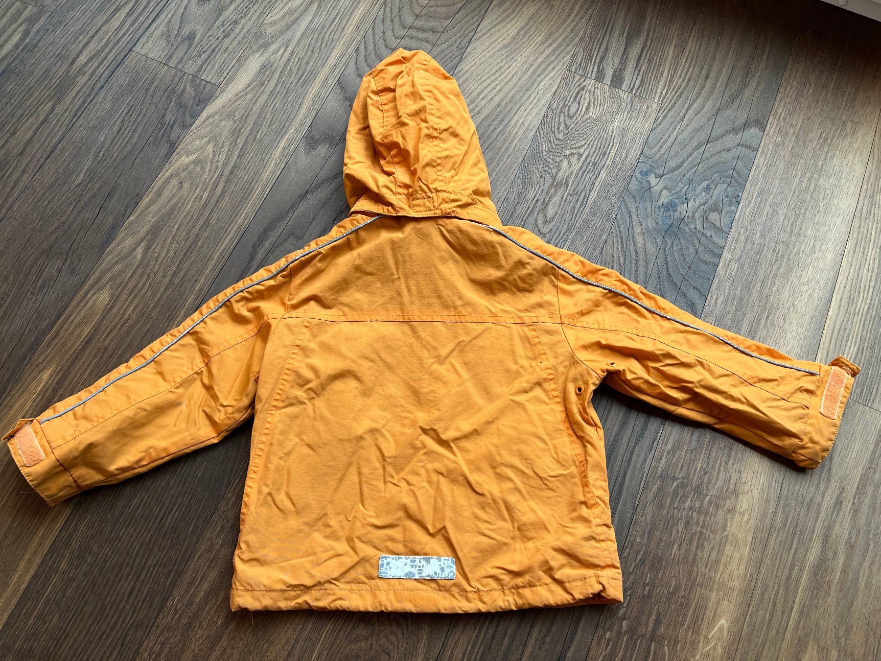 H&M Giacche & Cappotti: Jacke mit Kapuze abnehmbar, Gr. 98, orange – Usato da Affoltern am Albis venduto da Blackrhythm 4