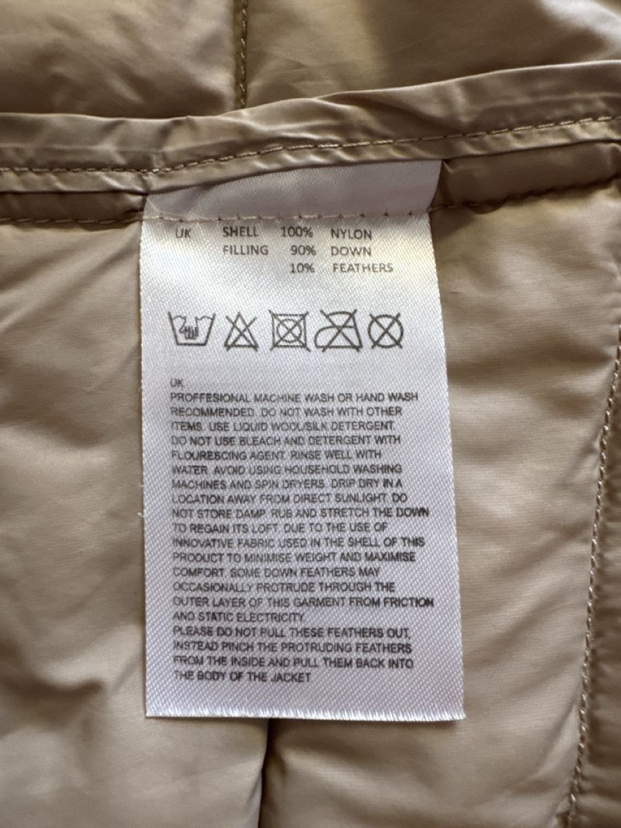 Vestes: Mongo Light Down Jacket Beige XS/S – D'occasion à Fällanden par emilyeheim 3