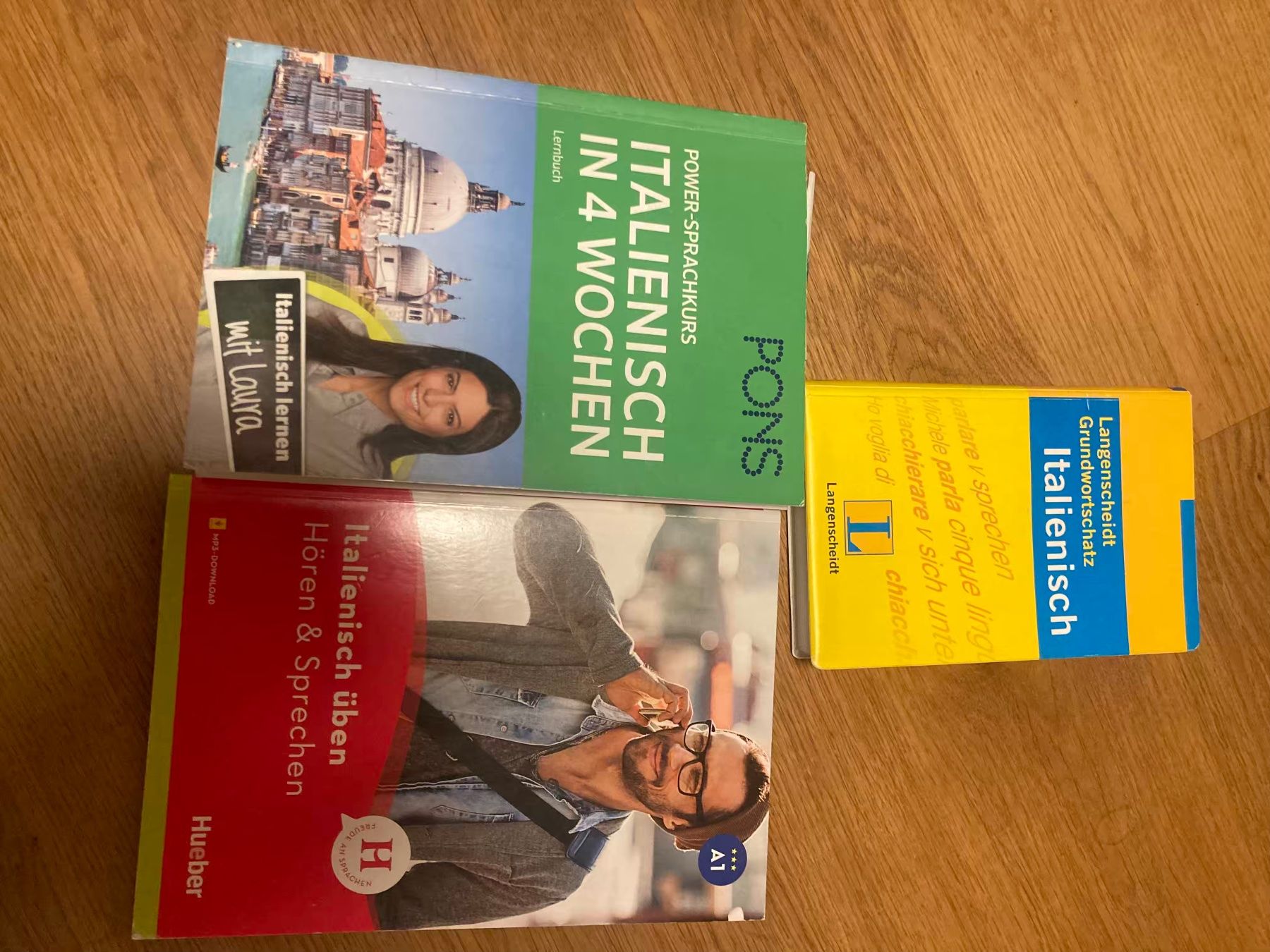 Libri: Italienische Lernbücher, A1 – Usato da Winterthur venduto da phi_hfs7
