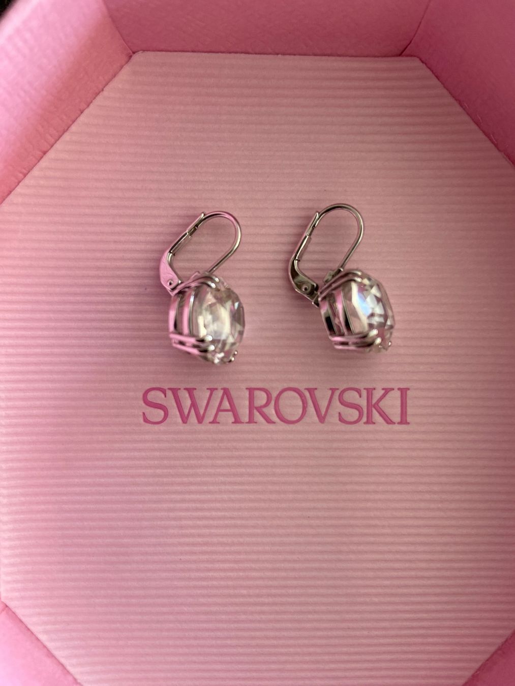 Swarovski Orecchini pendenti & Orecchini a lobo: Millenia Drop-Ohrhänger von Swarovski – Nuovo e nell'imballaggio originale da Murten venduto da emma7007 1