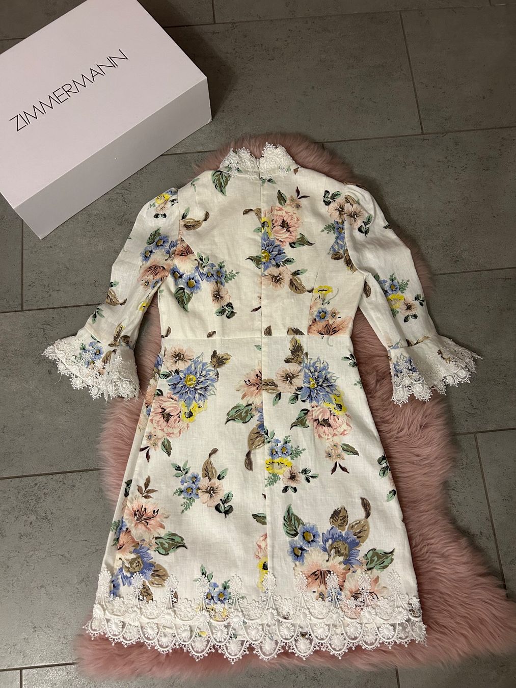Zimmermann Vestiti: Original Zimmermann Linen Dress – Nuovo (secondo la descrizione) da St.Josefen venduto da lop_lh8d 6