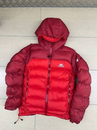 Daunenjacke Mountain Equipment Lightline Gr. S (Herren)