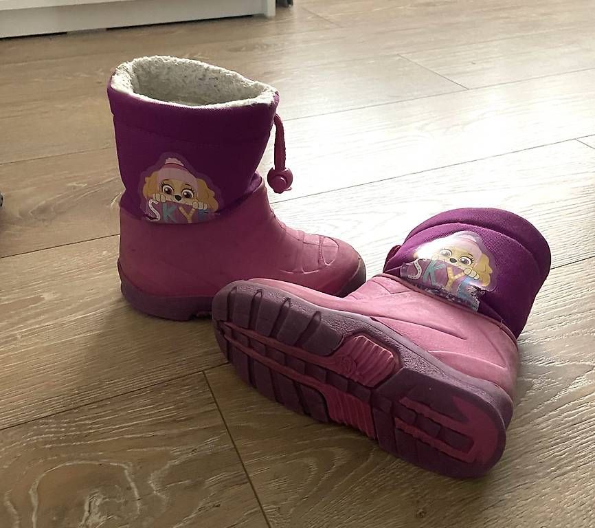 Scarpe per ragazzi: Schuhpaket Gr. 25 – Usato da Deitingen venduto da ALE-3891 1