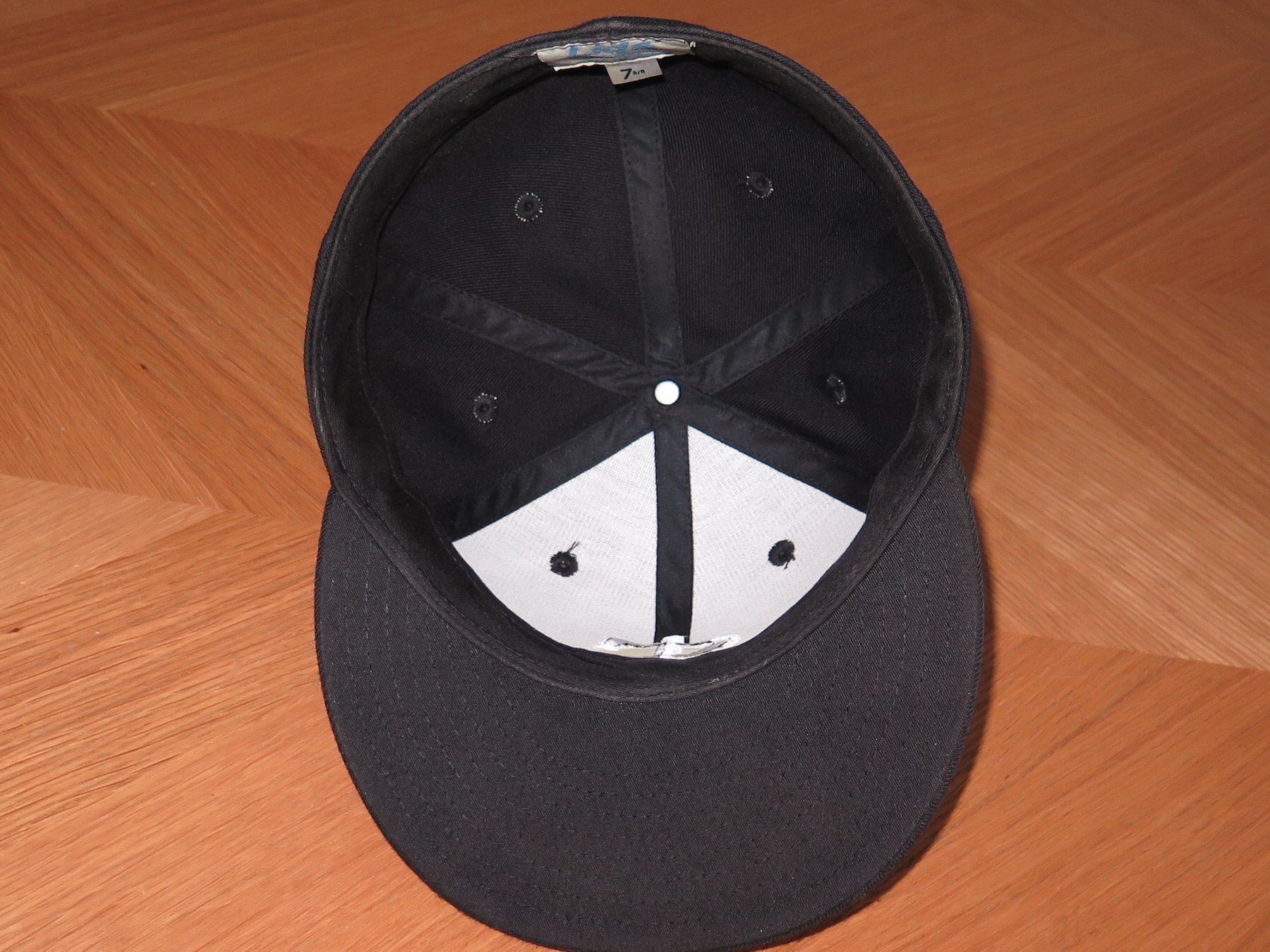 Chapeaux, bonnets & casquettes: Dollar Baseball Kappe NEU – D'occasion à Basel par Deko1 3