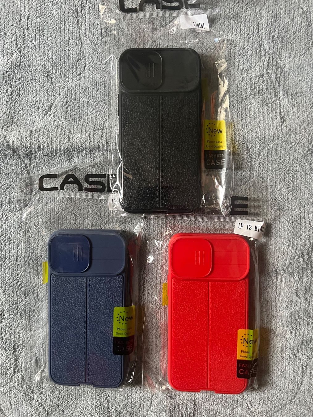 Cover & Protezioni schermo: Etuis pour iPhone 13 Mini – Nuovo e nell'imballaggio originale da marly venduto da karolline01 2