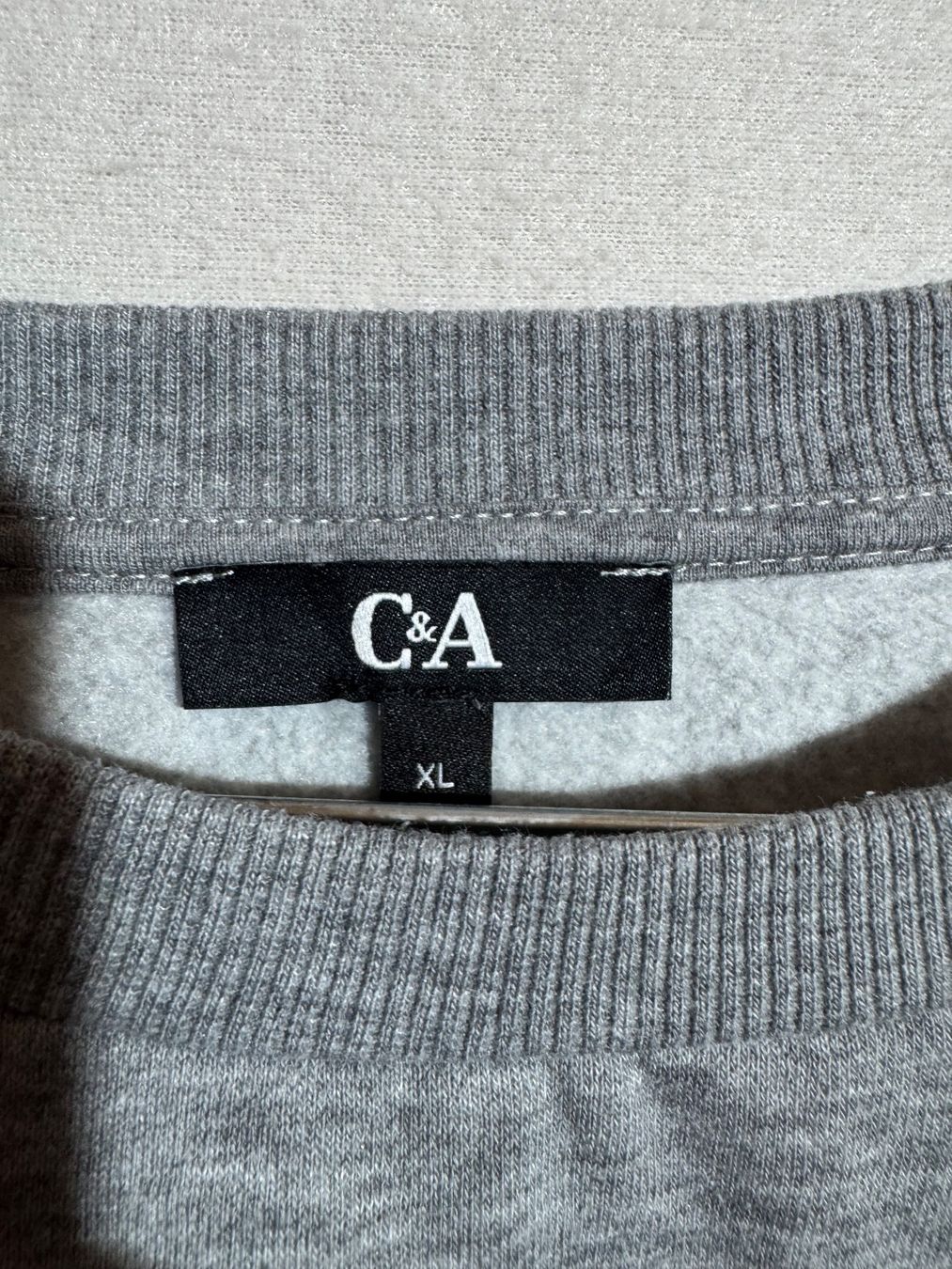 C&A Maglioni & Felpe: Grauer Pullover von C&A Gr. XL – Usato da Grosswangen venduto da second_hand_dress 1
