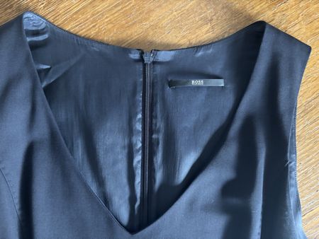 BOSS Kleid dunkelblau Gr. 36 Fabrikneu !