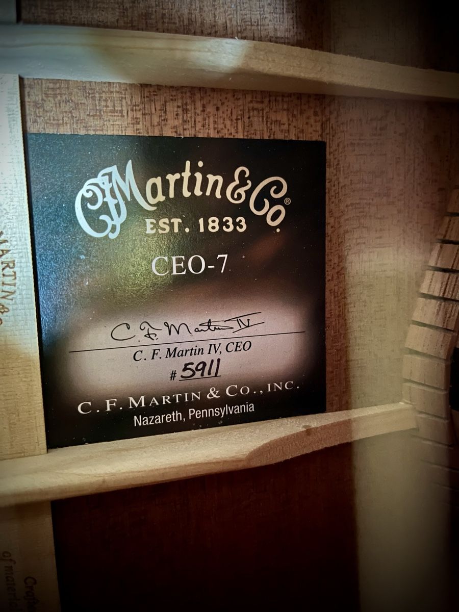 Martin & Co. Strumenti musicali: Martin CEO7  – Usato da Froideville venduto da WellTone.ch 4