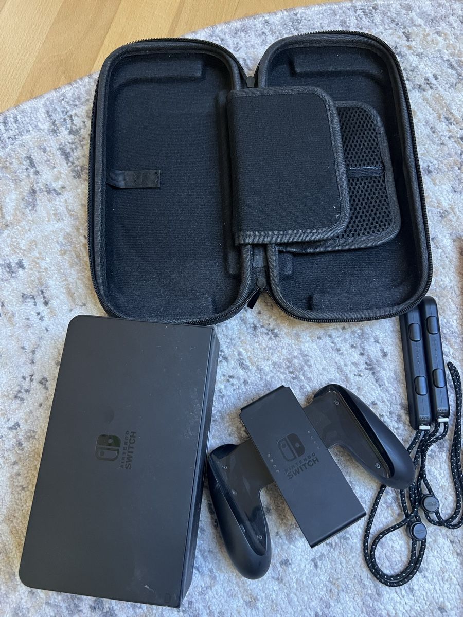 Nintendo Konsolen: Nintendo Switch Oled – Neu (gemäss Beschreibung) aus Brunnen von browneyes_007 1