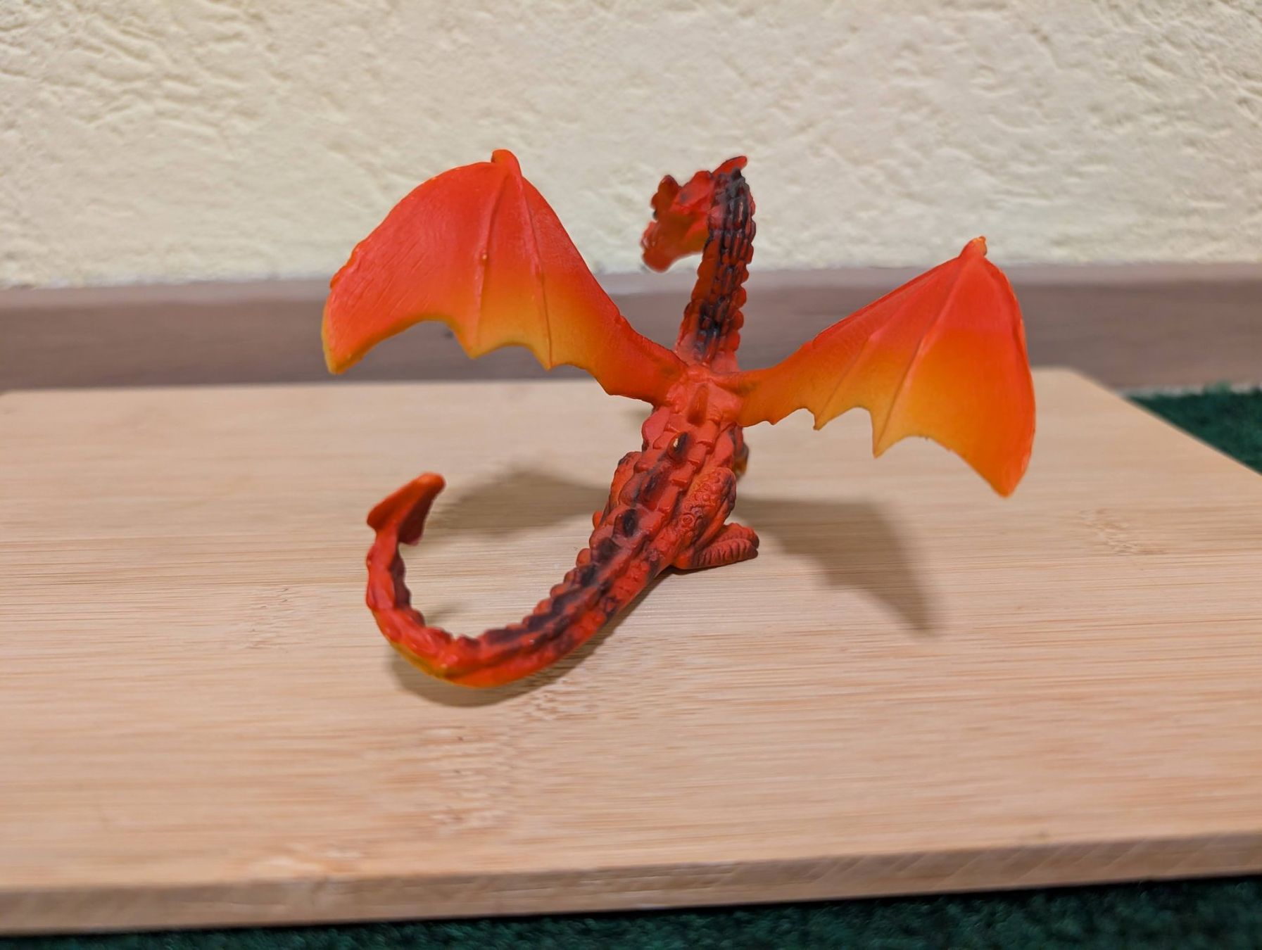 Bullyland Figurines: Bullyland Orange Einköpfiger Drache – D'occasion à Herrliberg par aandrey 2