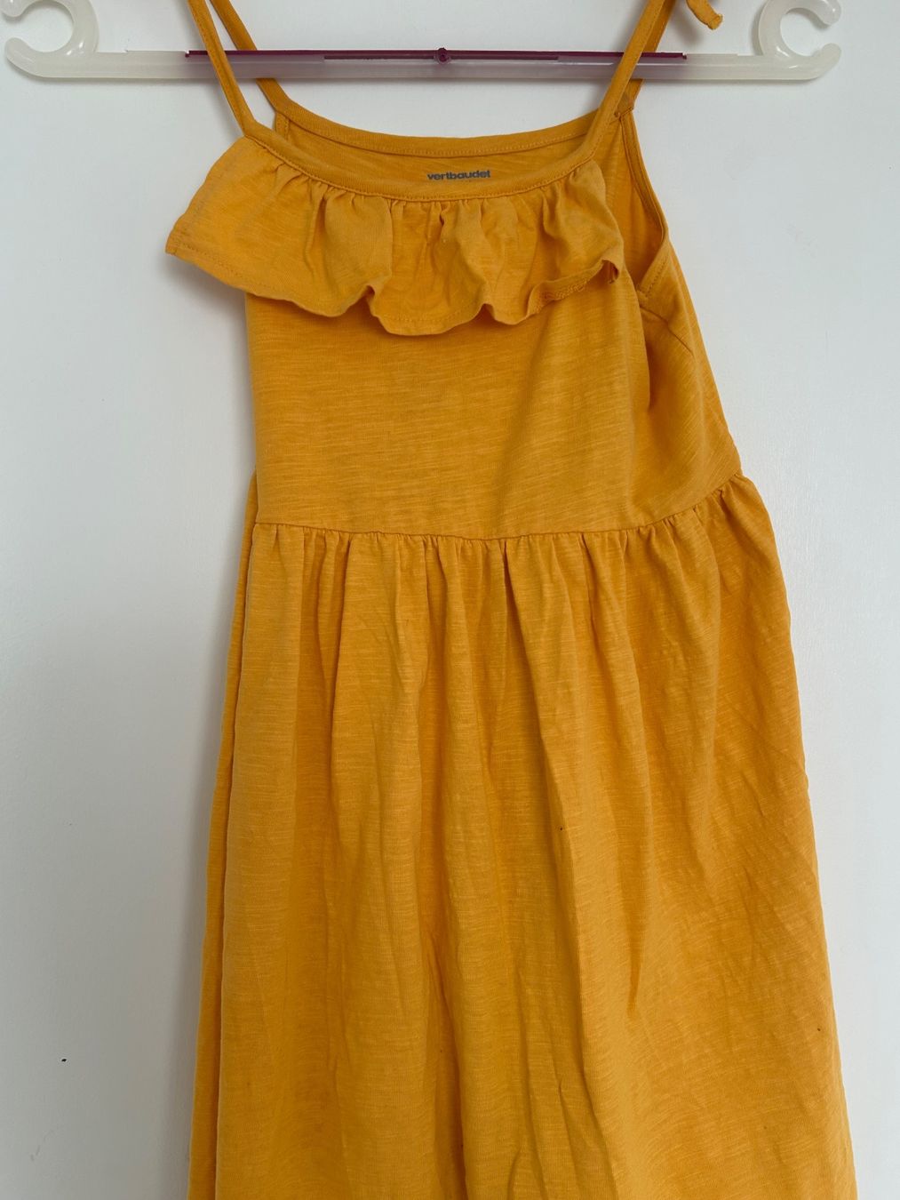 Lotti & Set di vestiti: Kleiderpaket 134-140 – Usato da Cham venduto da GabrielaD 1