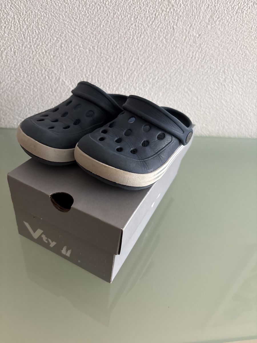 Scarpe per ragazzi: Vty Crocs 26 – Usato da Chur venduto da copino