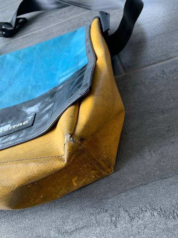 Taschen: Freitag Tasche 40x38  – Gebraucht aus Gränichen von Robei 2