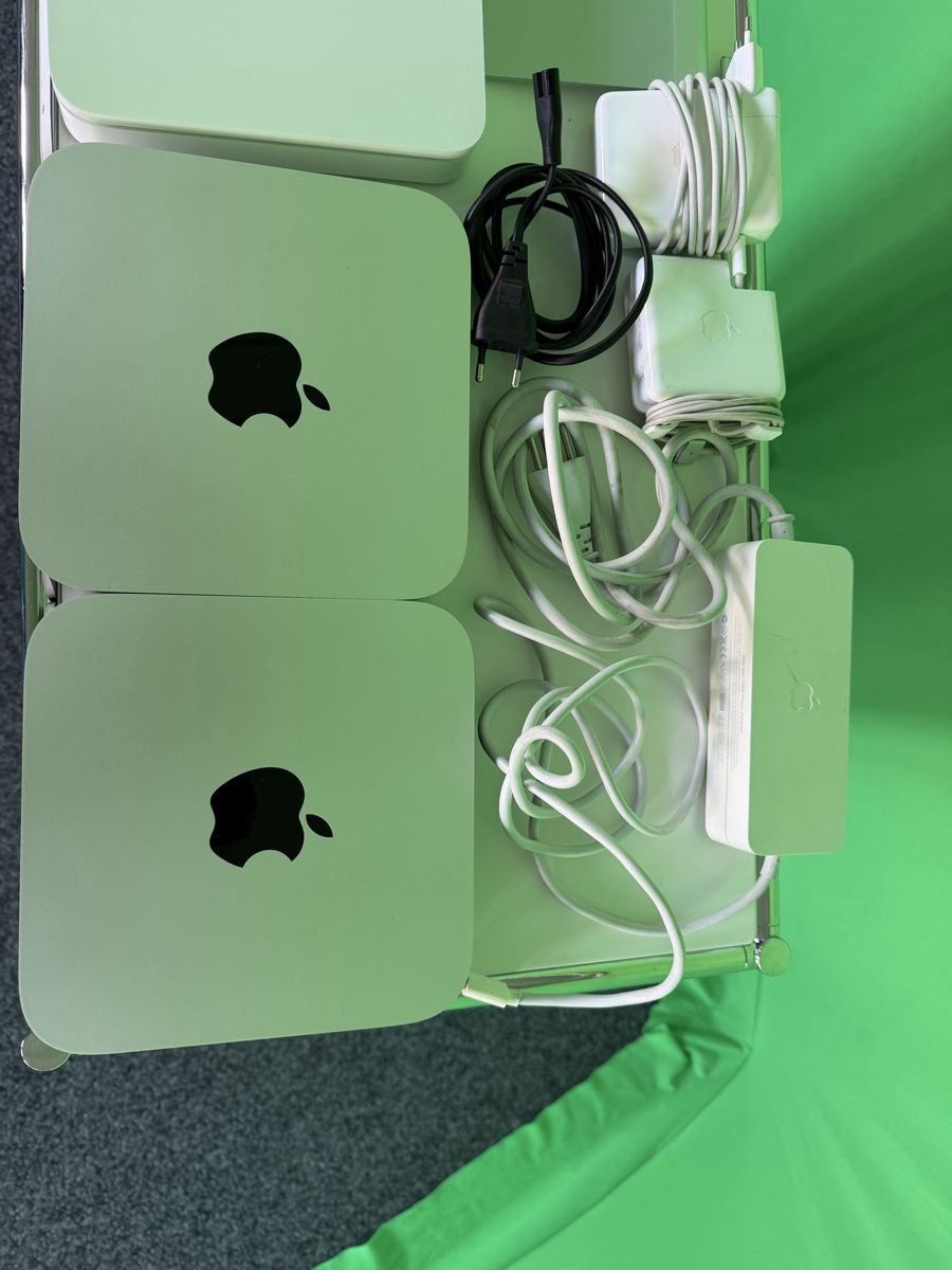 Apple PCs: Apple Mac Rechner, inkl. Zubehör – Gebraucht aus Nänikon von MircoPellegrino