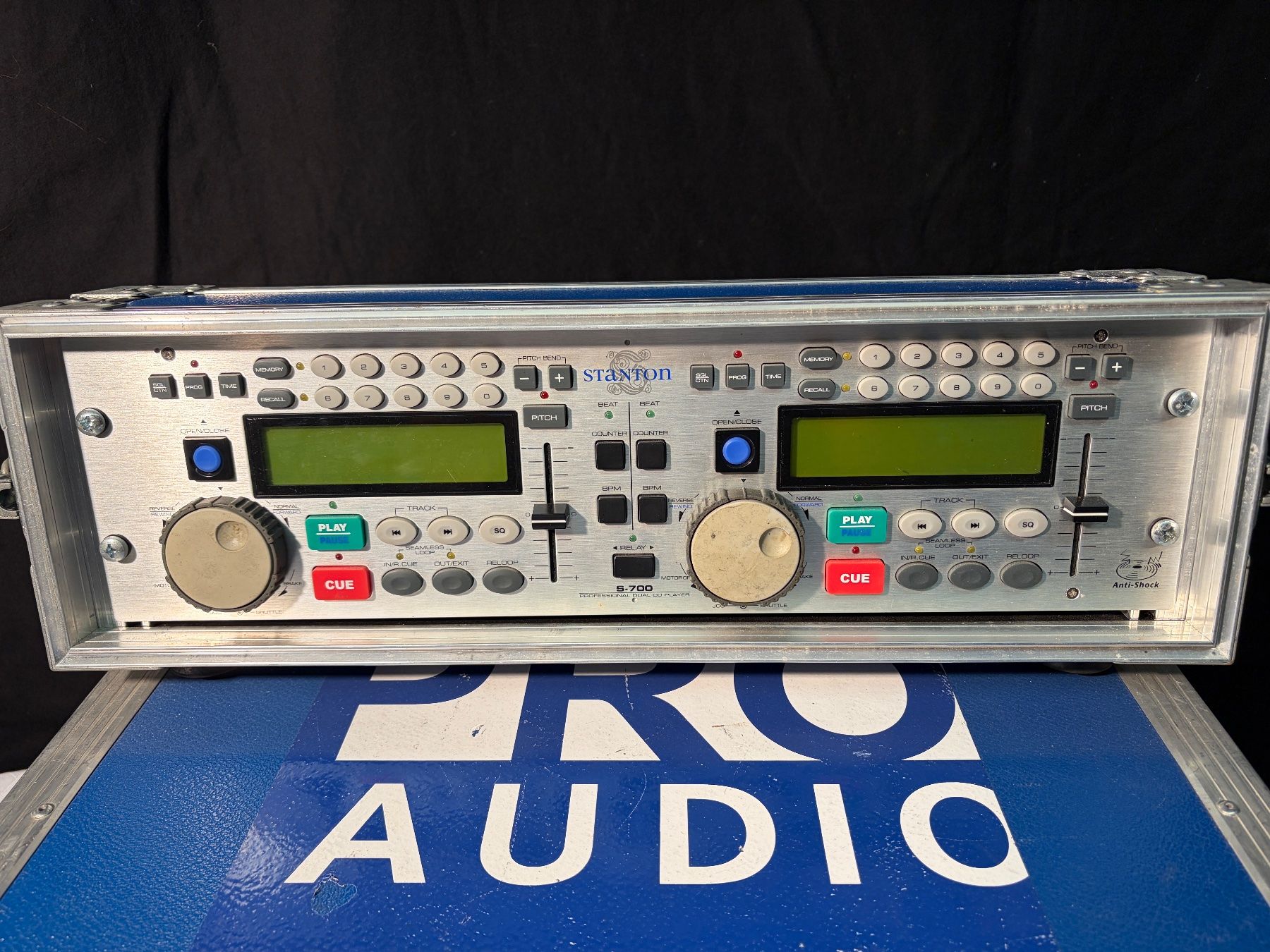 Stanton Systèmes audio & multimédias: STANTON S-700, Professional Dual CD-Player – D'occasion à Neftenbach par causkanasa