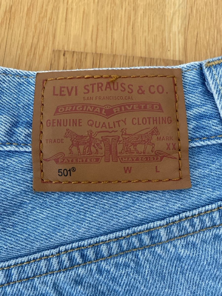 Levi's Jeans: Levi's 501 Shorts hellblau Grösse W28 – Gebraucht aus Birmenstorf AG von Midget0 2