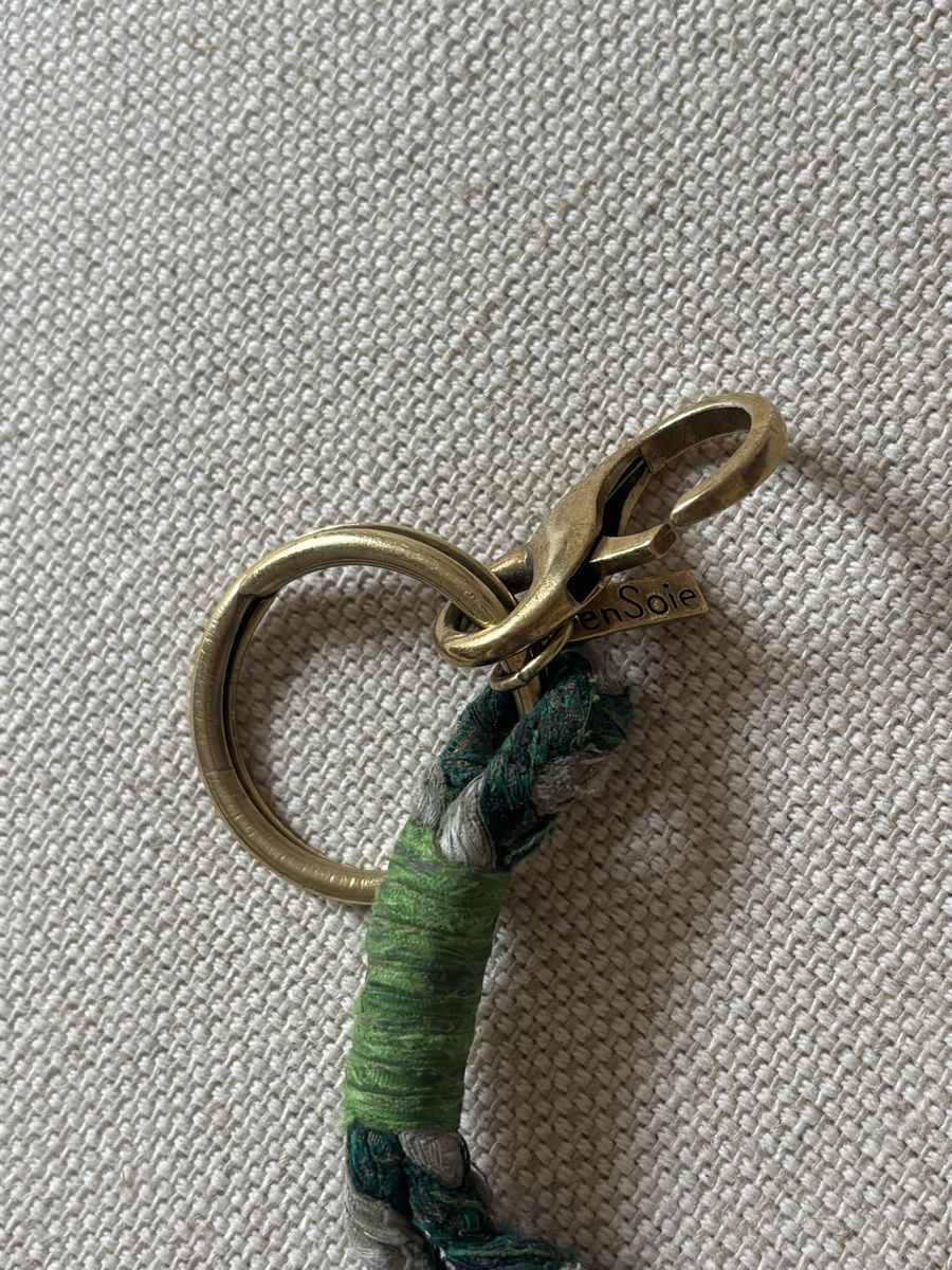 Ensoie Portachiavi: En Soie Keychain Used – Usato da Zürich venduto da Salomej011 3