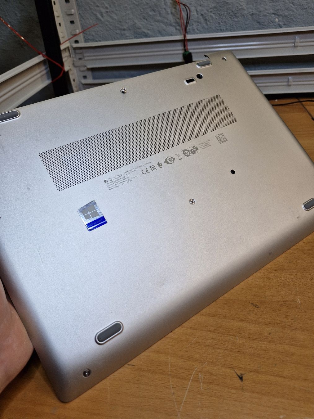 Hewlett Packard Notebook: Bottom Case Cover Elitebook 840 G6 G5 – Usato da Adliswil venduto da SaveElektro 2