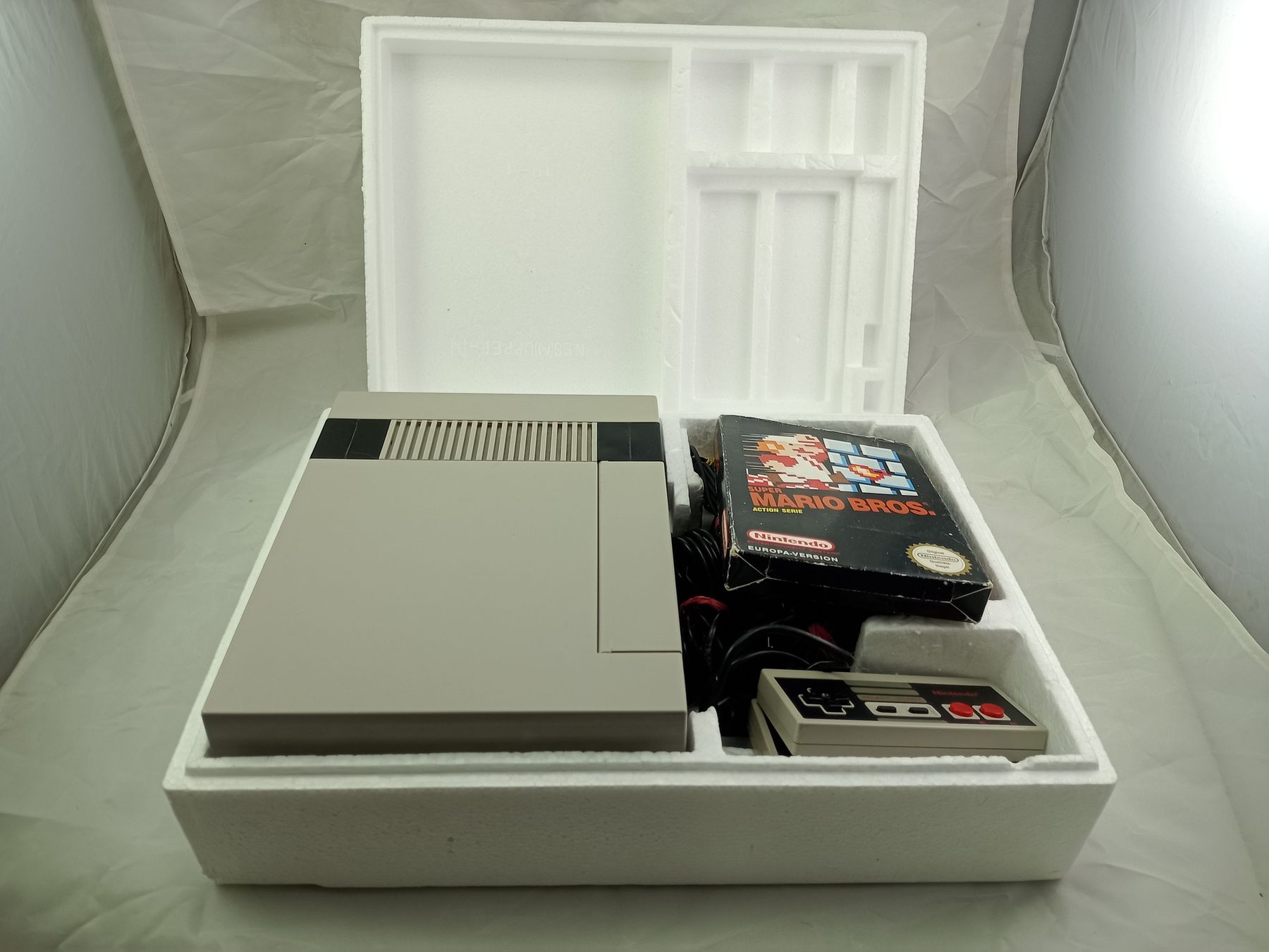 Console: Nintendo NES & Super Mario Bros 1 OVP – Usato da Buchs AG venduto da SellAndBuyX 8