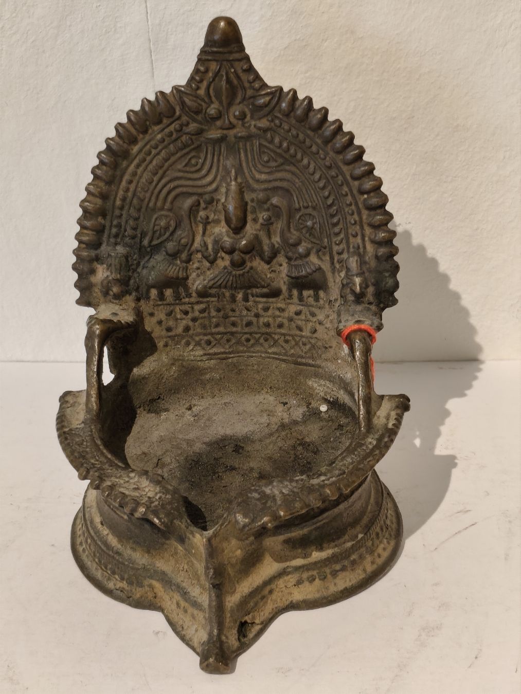 Sculture & Statue: Antike Indische Öllampe Bronze  – Usato da Zürich venduto da Top-Deal-Schweiz