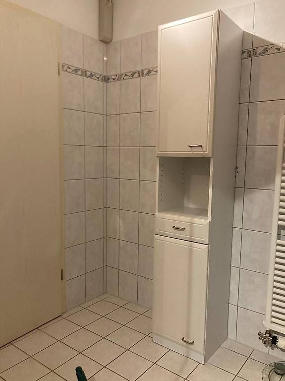 Badezimmermöbel: Badmöbel – Gebraucht aus Schwarzenbach SG von ernesto3.6