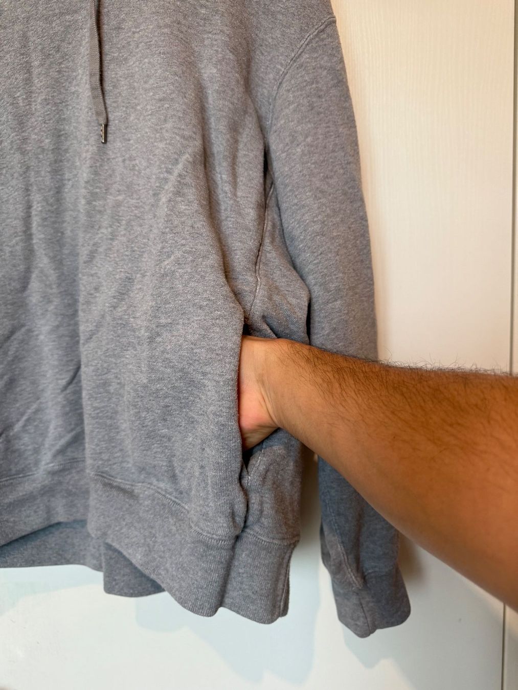 Maglioni & Felpe: Uniqlo Hoodie – Usato da Birmensdorf ZH venduto da T_Richard 1